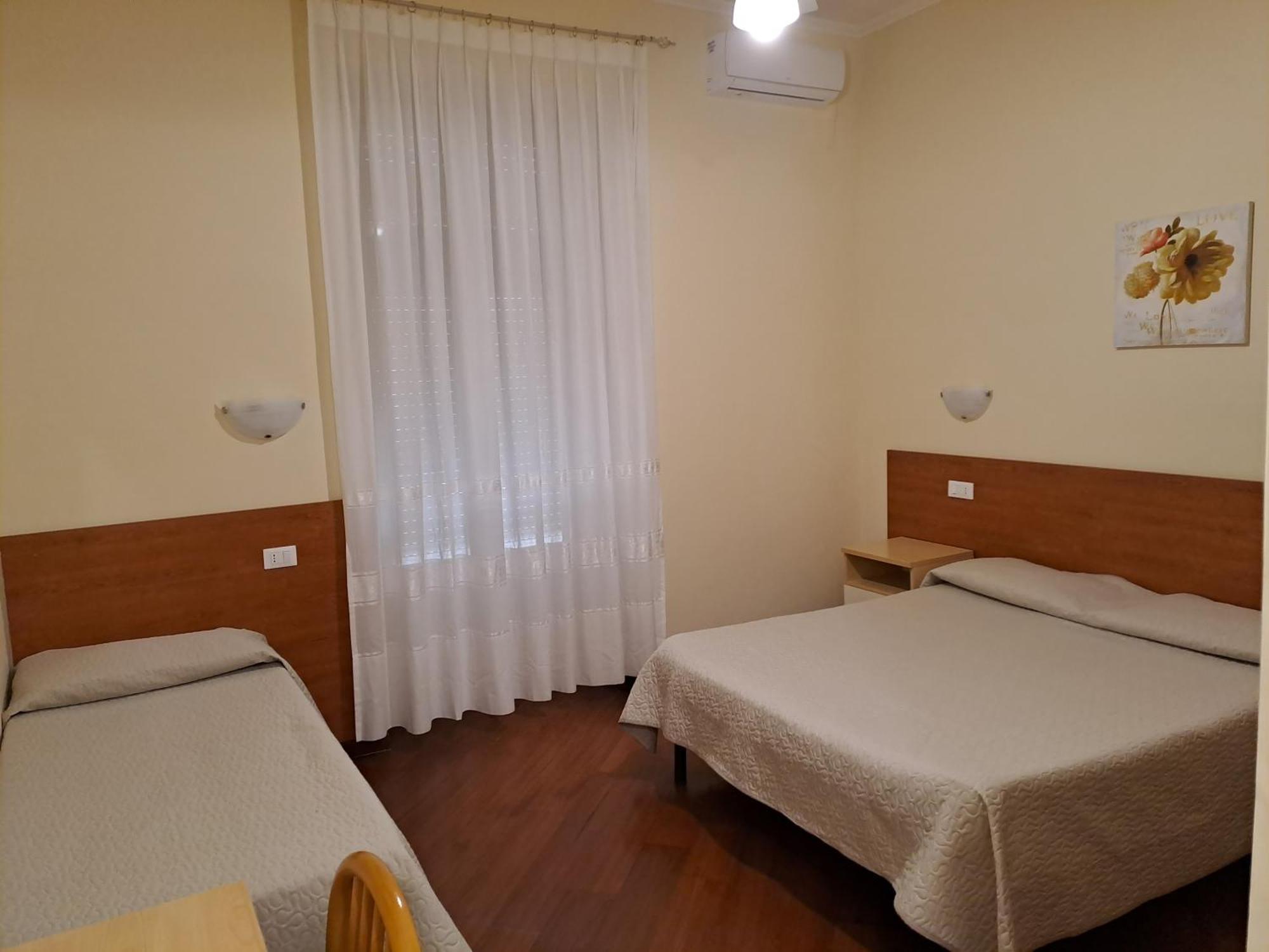 Hotel Villa Robinia Genzano di Roma Εξωτερικό φωτογραφία
