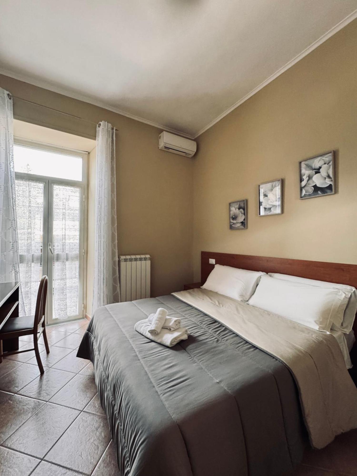 Hotel Villa Robinia Genzano di Roma Εξωτερικό φωτογραφία