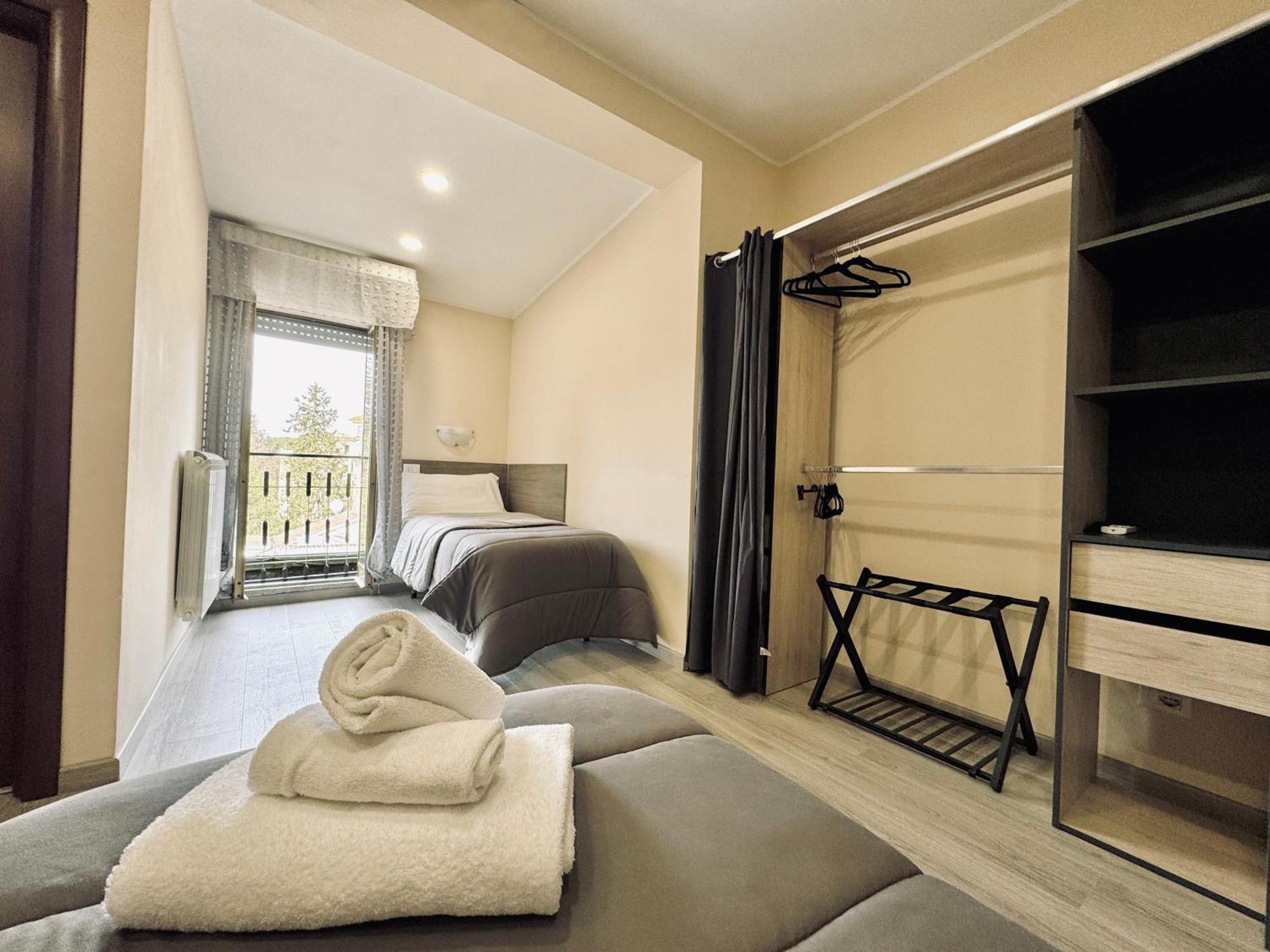 Hotel Villa Robinia Genzano di Roma Εξωτερικό φωτογραφία