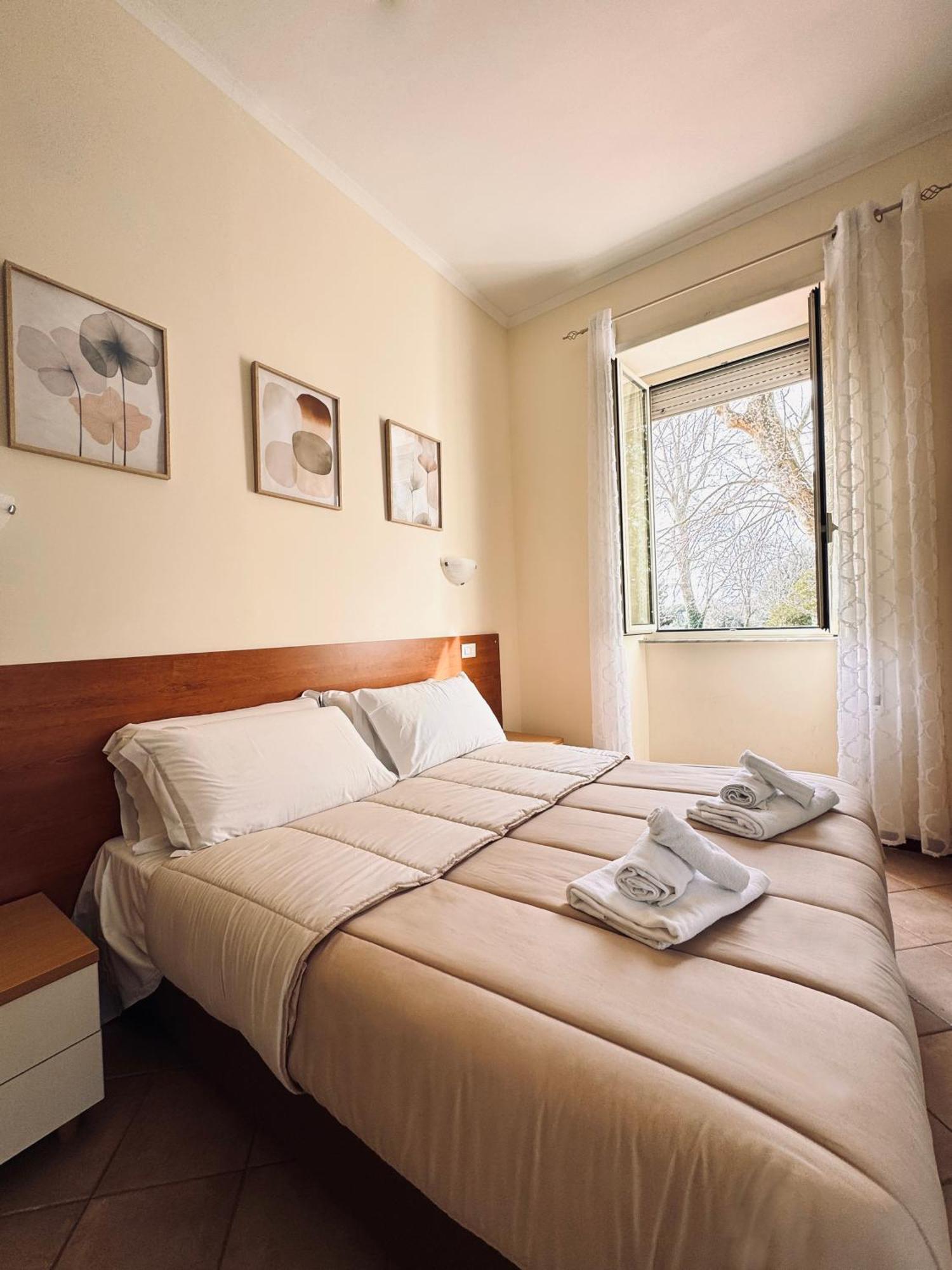 Hotel Villa Robinia Genzano di Roma Εξωτερικό φωτογραφία